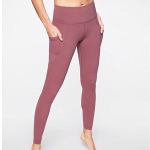 Athleta Salutation Stash Pocket in dusty rose XS